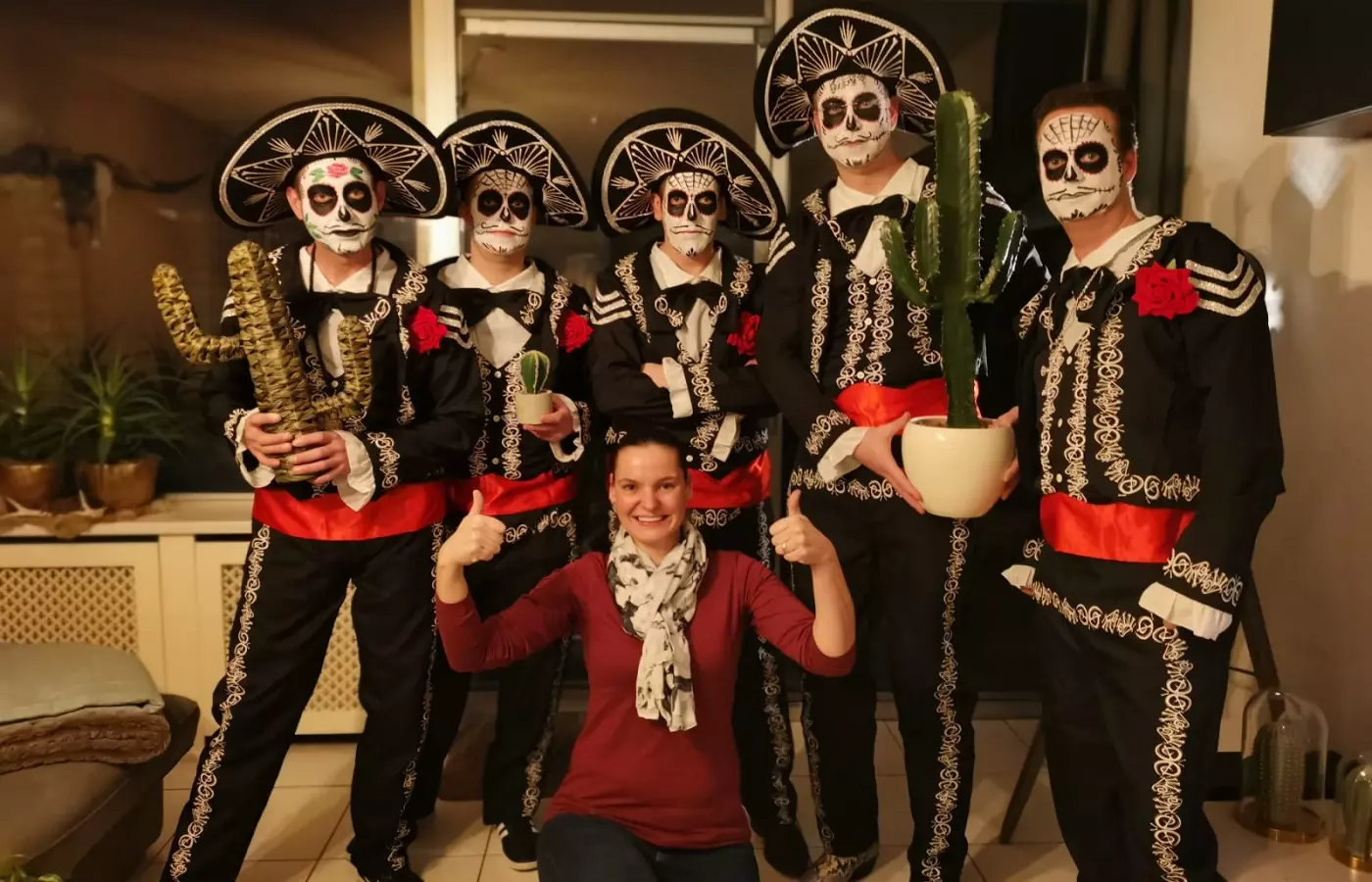 Halloween schmink zombie gezicht